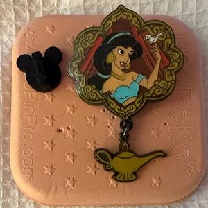 Disney loungefly princess jasmine Pin with Lamp Charm